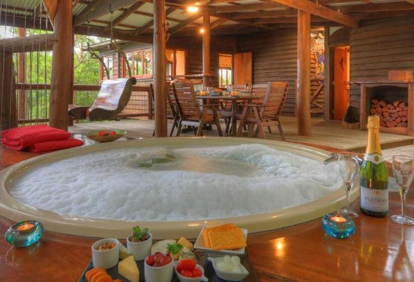 3ベッドルームハウス, Secrets On The Lake