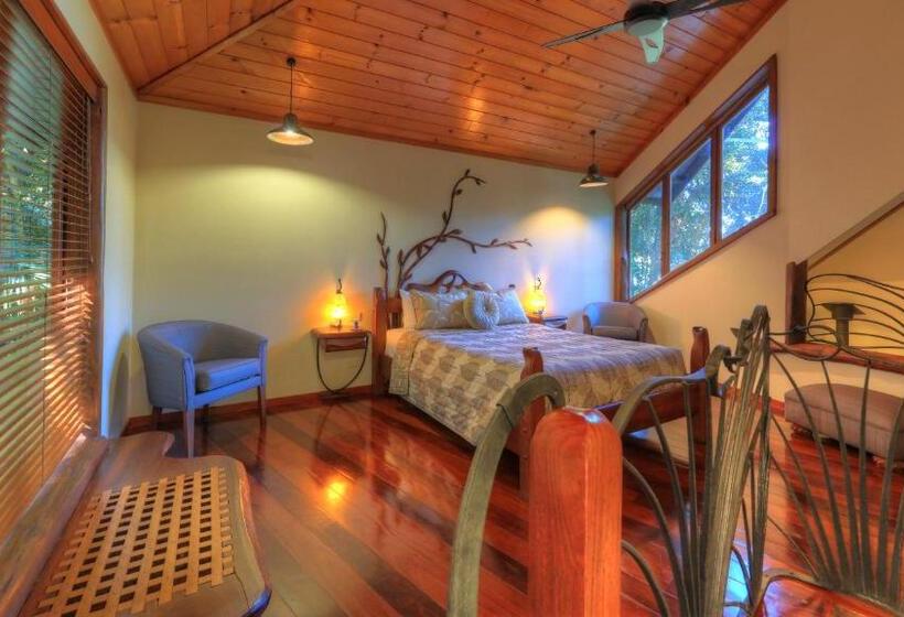 2ベッドルームハウス, Secrets On The Lake