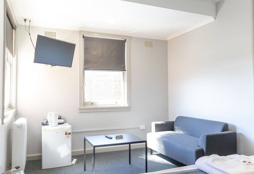 اتاق استاندارد, The George Hotel Bathurst