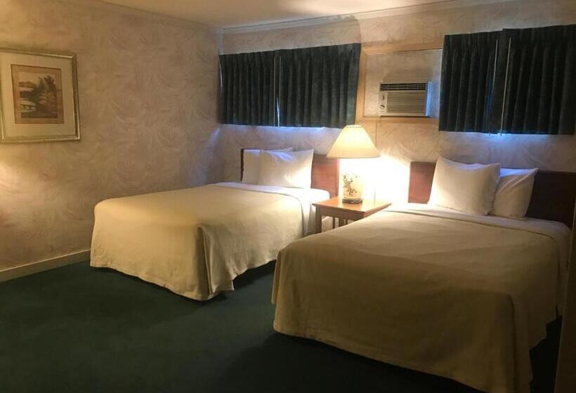 带2个卧室的套房, Lake Crest Inn