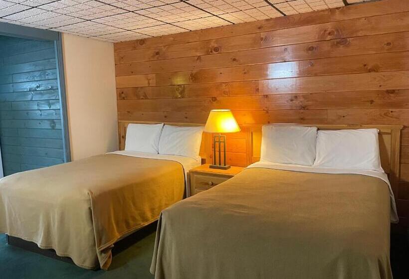 带2个卧室的套房, Lake Crest Inn