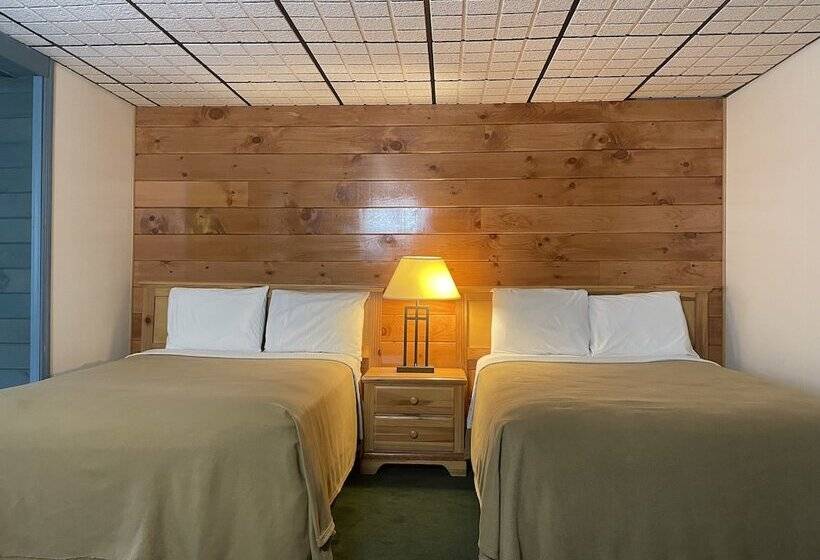 带2个卧室的套房, Lake Crest Inn