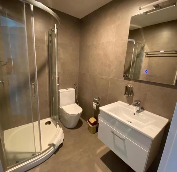 جناح غرفتين نوم, Dalma Panzió