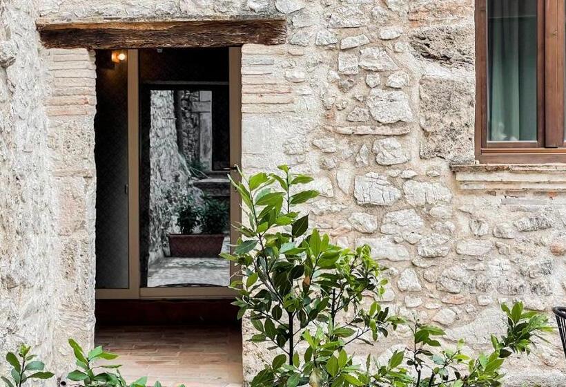 Апартаменты 1 Спальня с Террасой, Borgo San Valentino