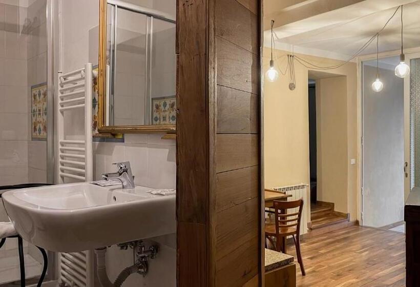 דירת חדר עם טרסה, Borgo San Valentino