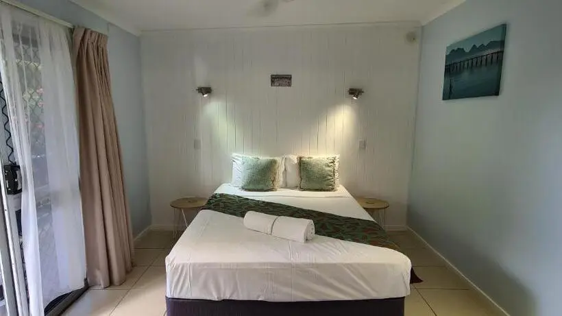 スタンダードルーム, Cardwell Beachfront Motel