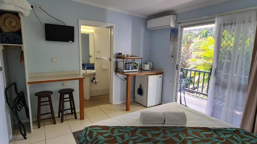 스탠다드 룸, Cardwell Beachfront Motel