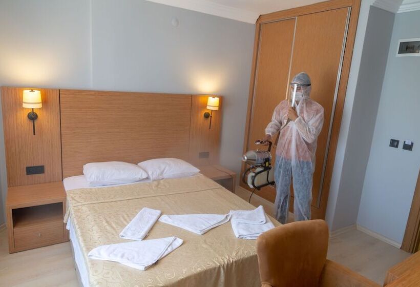 Family Suite, A. Emreli Suite