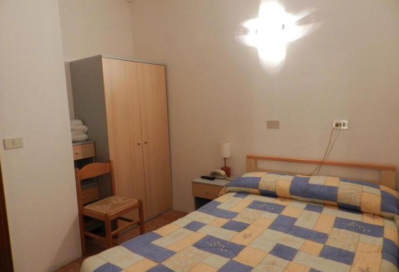 חדר סטנדרט יחיד, Villa Svizzera