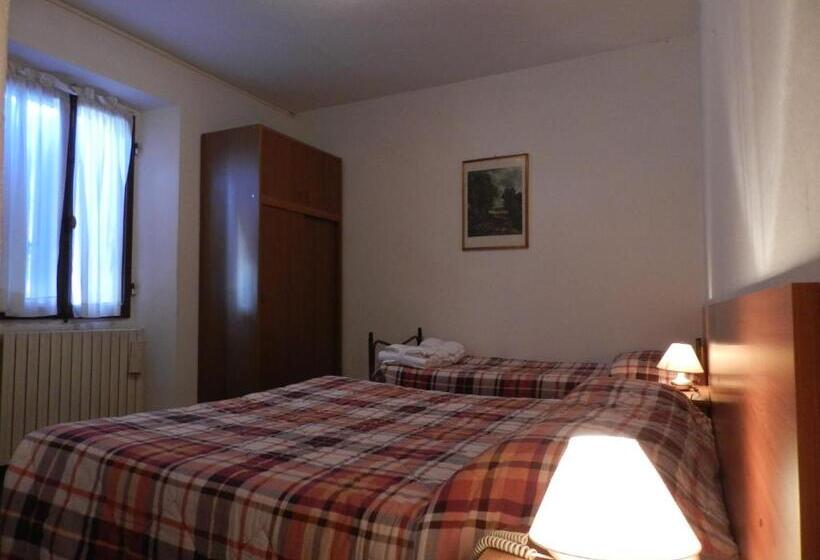 Номер Стандарт Трехместный, Villa Svizzera