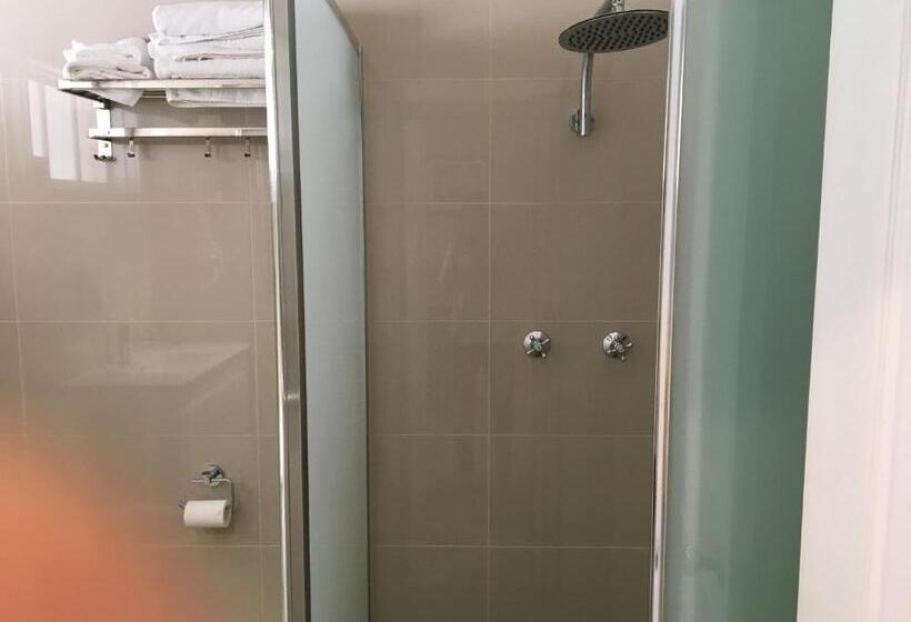 חדר דלוקס, Poplars Inn Mittagong