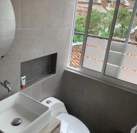 غرفة قياسية مزوَّدة بتراس, Moonshine Boutique Hostal