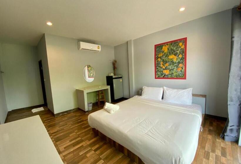 בקתה סטנדרטית, Baan Ruay Suk Resort Lopburi