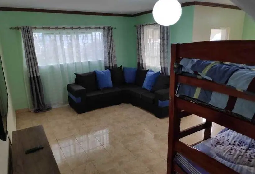 سوییت خانوادگی, Casa Tulia Nakuru