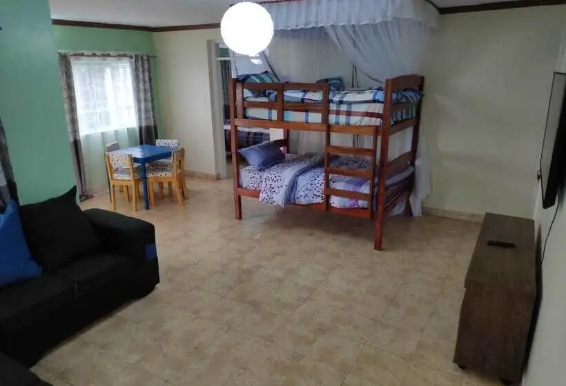 سوییت خانوادگی, Casa Tulia Nakuru