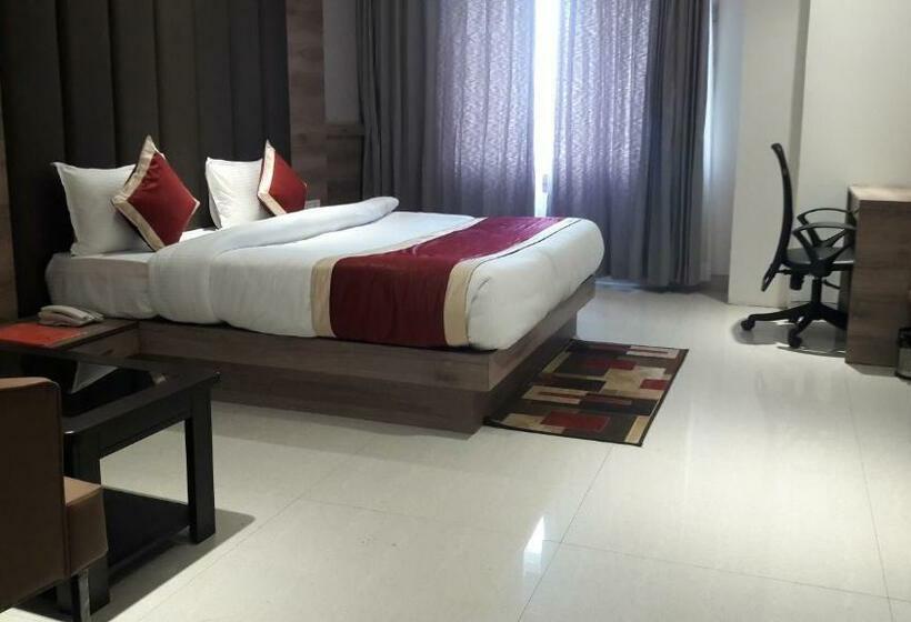 标准间, Crystal Grand