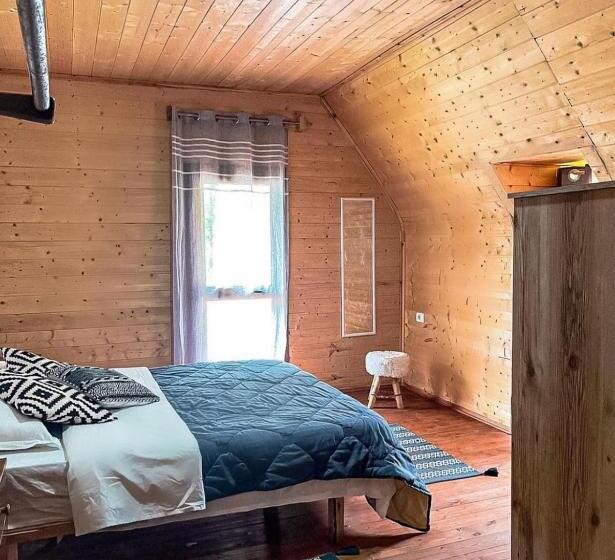 발코니 디럭스 룸, Logu I Harushave