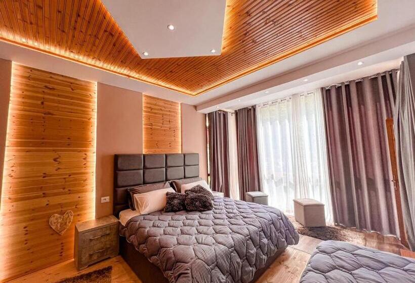 带大床的豪华间, Logu I Harushave