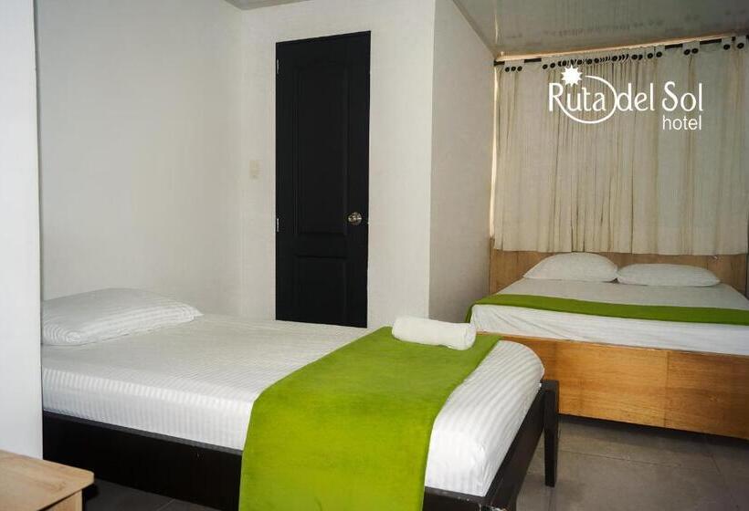 غرفة قياسية ثلاثية, Ruta Del Sol