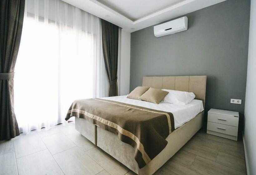 Апартаменты 1 Спальня с Балконом, Maye Residence