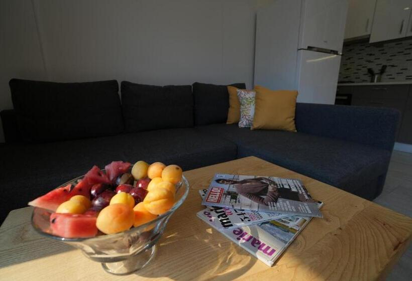 شقة غرفة نوم واحدة مزودة بشُرفة, Maye Residence