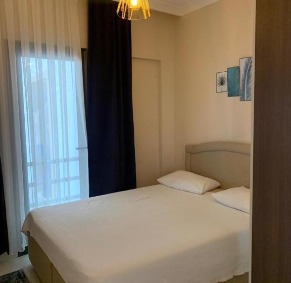 شقة غرفة واحدة, Maye Residence