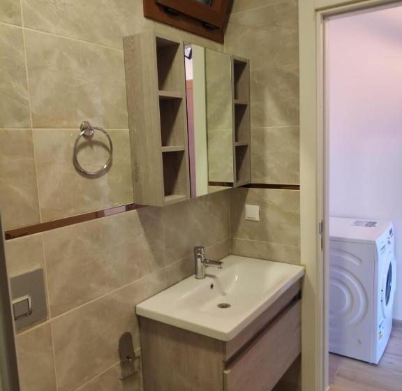 شقة غرفة نوم واحدة مزودة بشُرفة, Maye Residence