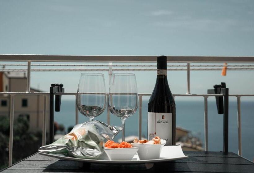 اتاق استاندارد با چشمانداز دریا, Cinque Terre Coast To Coast