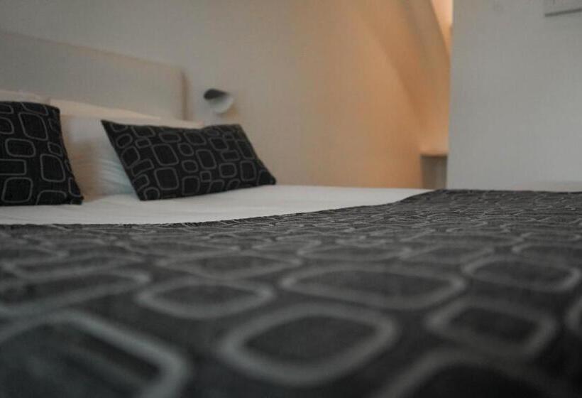 اتاق استاندارد با چشمانداز دریا, Cinque Terre Coast To Coast