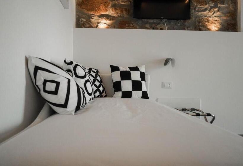 اتاق استاندارد با چشمانداز دریا, Cinque Terre Coast To Coast