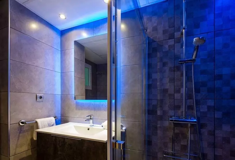 آپارتمان راحتی 1 خوابه, Aparthotel Puerto Cala Vadella