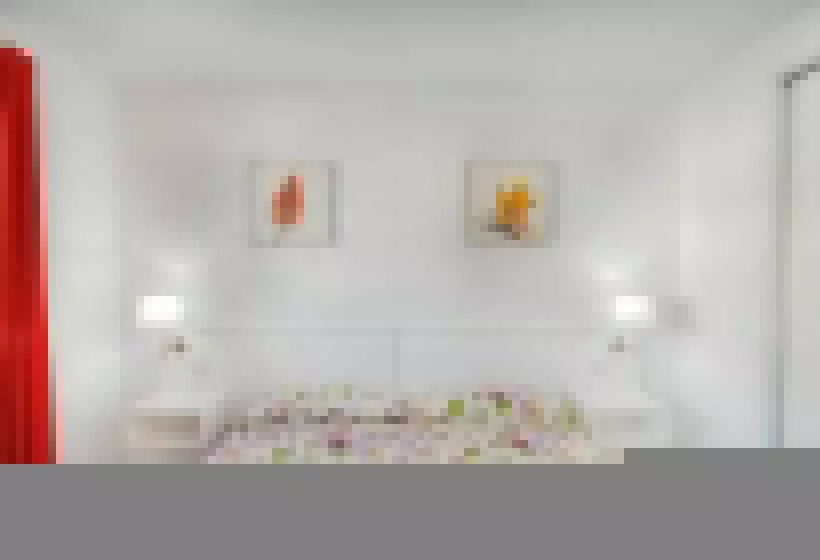 آپارتمان 1 خوابه, Apartamentos Moraña