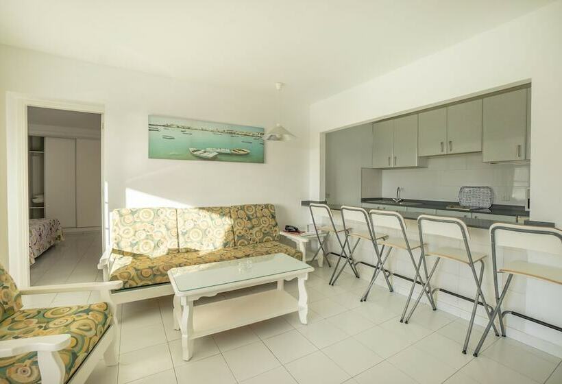 Huoneisto 2 Makuuhuonetta, Apartamentos Moraña