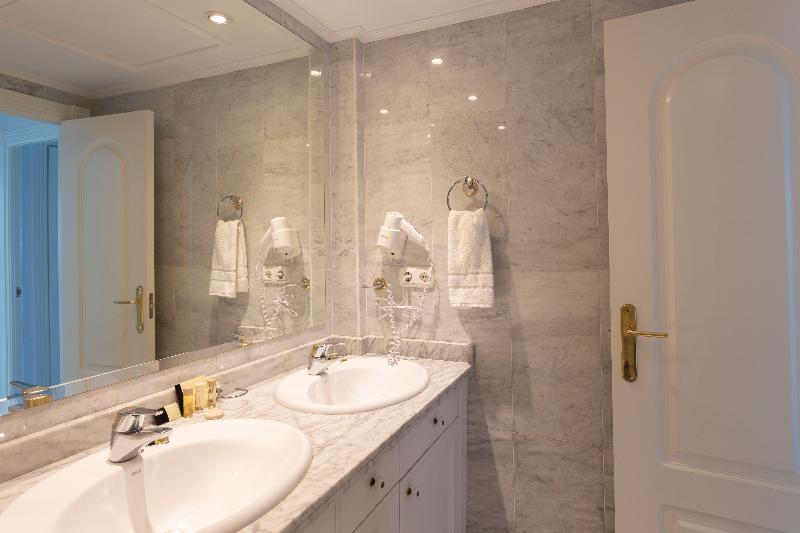 2ベッドルームのスーペリアアパートメント, Coral Beach Apart