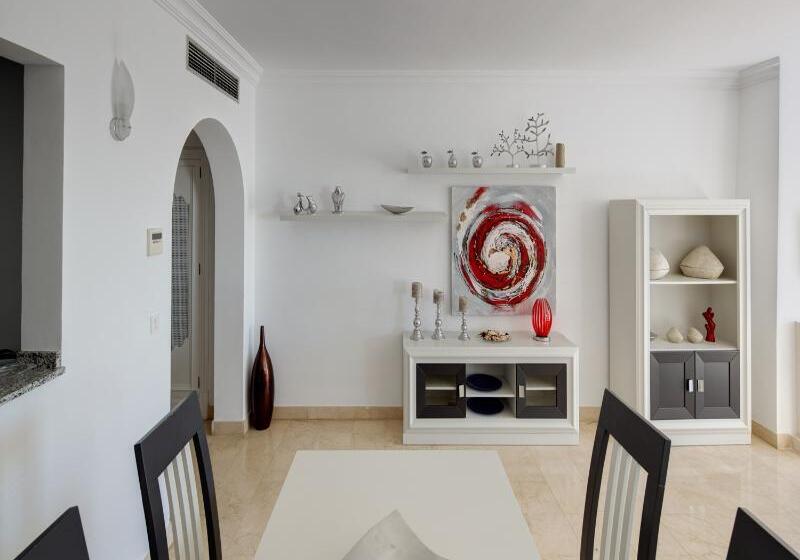 2ベッドルームのスーペリアアパートメント, Coral Beach Apart