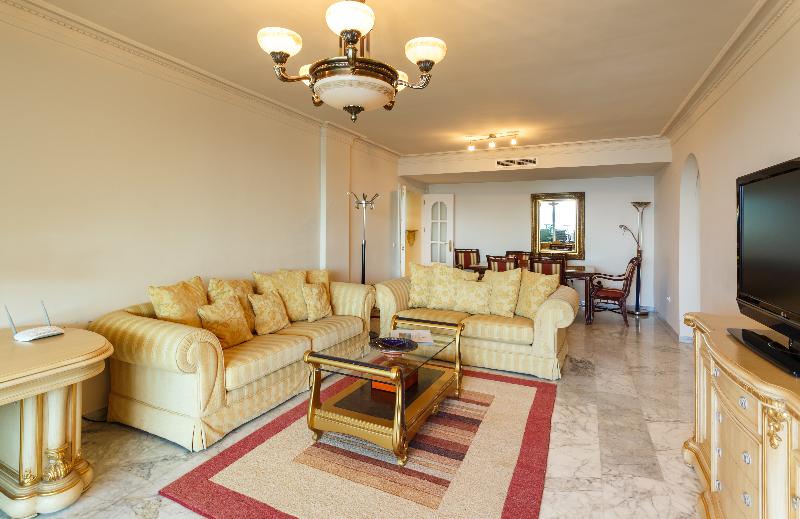 3ベッドルームアパートメント, Coral Beach Apart