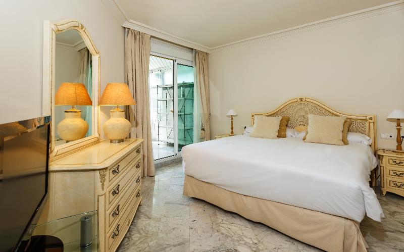 3ベッドルームアパートメント, Coral Beach Apart