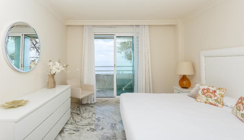 3ベッドルームのスーペリアアパートメント, Coral Beach Apart