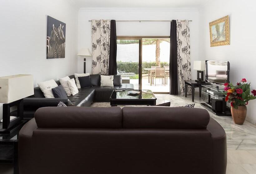 4ベッドルームアパートメント, Coral Beach Apart