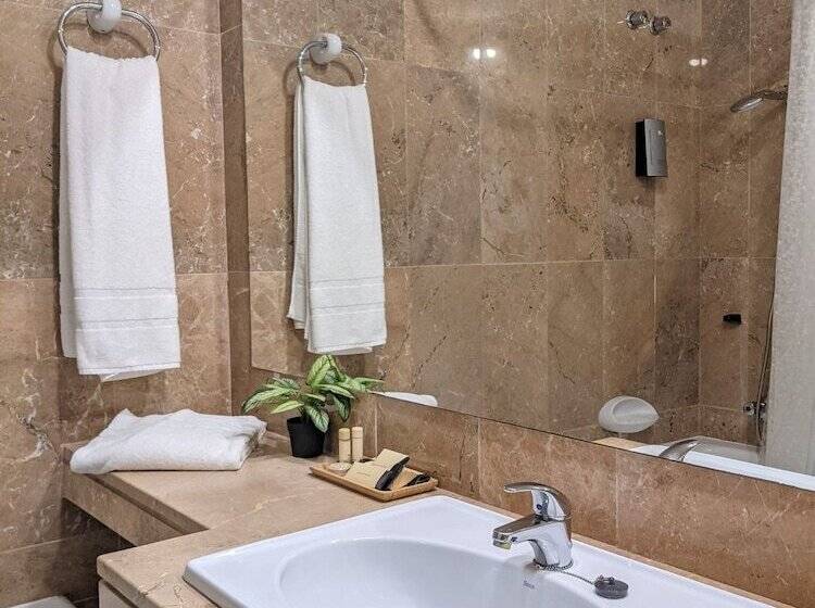 3ベッドルームのスーペリアアパートメント, Coral Beach Apart