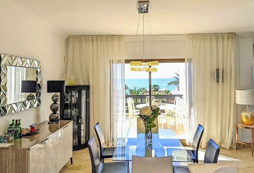 3ベッドルームのスーペリアアパートメント, Coral Beach Apart