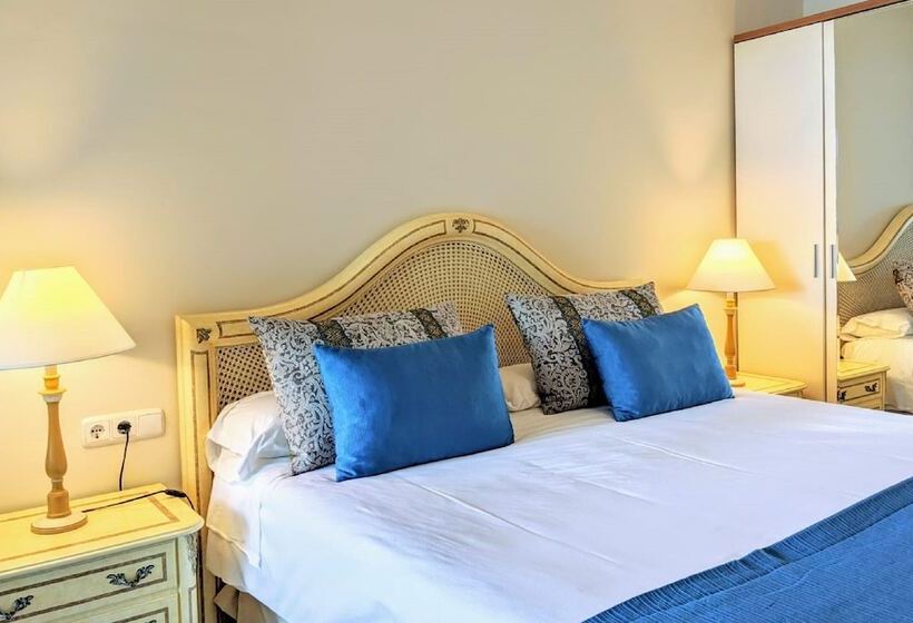 3ベッドルームアパートメント, Coral Beach Apart