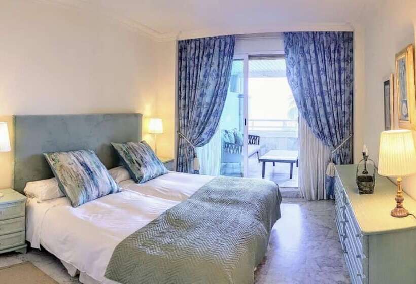 3ベッドルームアパートメント, Coral Beach Apart