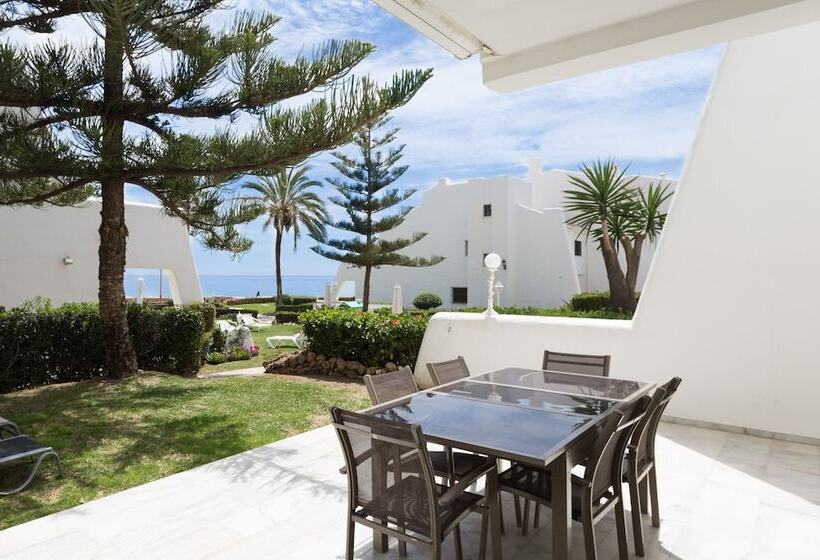 4ベッドルームアパートメント, Coral Beach Apart