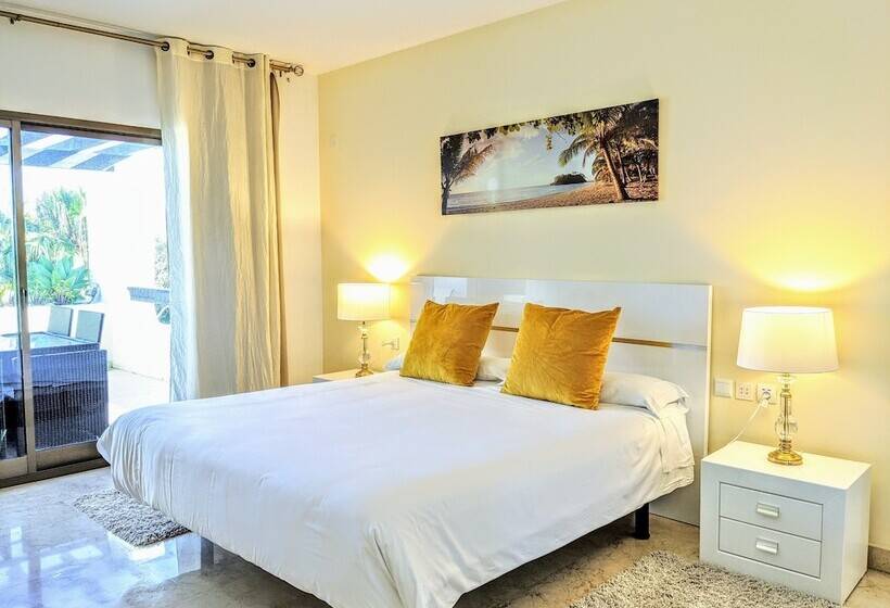 1ベッドルームのスーペリアアパートメント, Coral Beach Apart