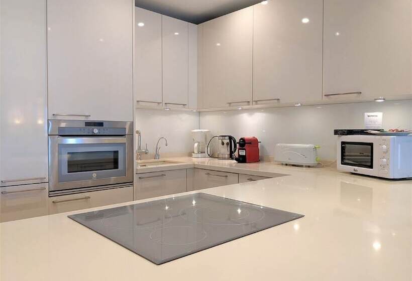 2ベッドルームのスーペリアアパートメント, Coral Beach Apart