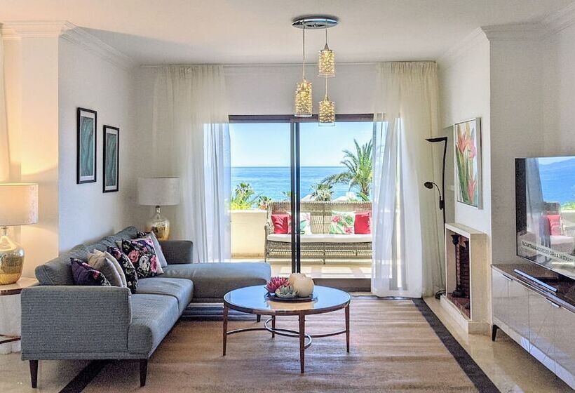 3ベッドルームのスーペリアアパートメント, Coral Beach Apart