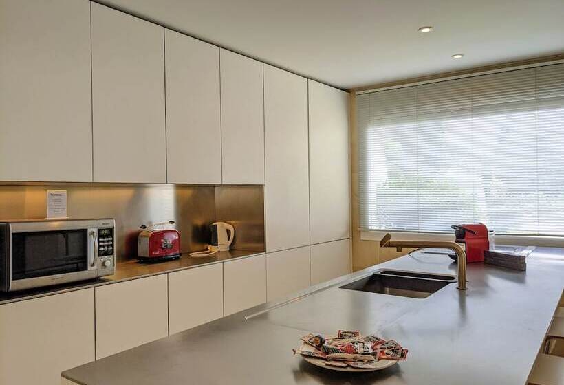 スーペリアアパートメントの4ベッドルーム, Coral Beach Apart