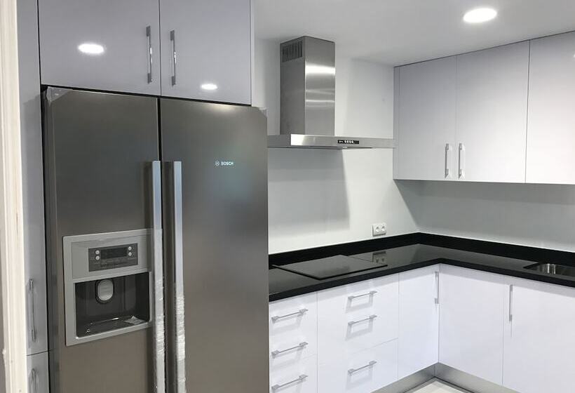 スーペリアアパートメントの4ベッドルーム, Coral Beach Apart