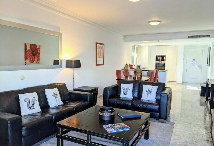 2ベッドルームアパートメント, Coral Beach Apart